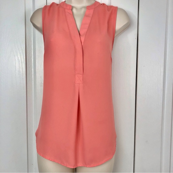 The Limited Orange Sleeveless Popover Top - Picture 4 of 16